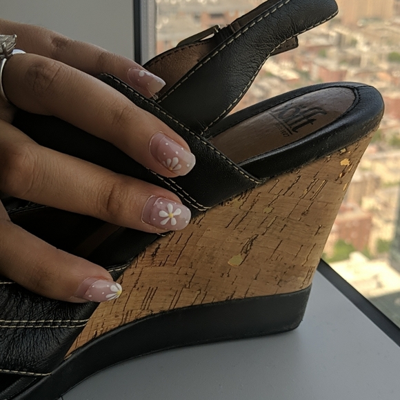 Black Leather Wedged Heel Sandal - Picture 10 of 10